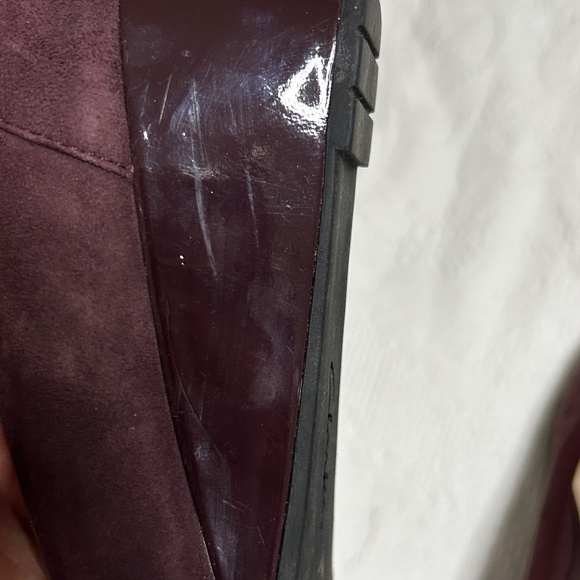 Clarks Women's 6.5 Wide Plum Purple Suede Like Pump Wedding Event Holiday Shoea - Picture 9 of 12